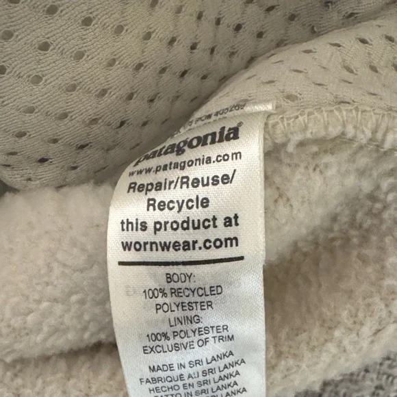 Patagonia Cream Sherpa Fleece Vest with Navy Trim and Tan Pulls - Picture 3 of 3